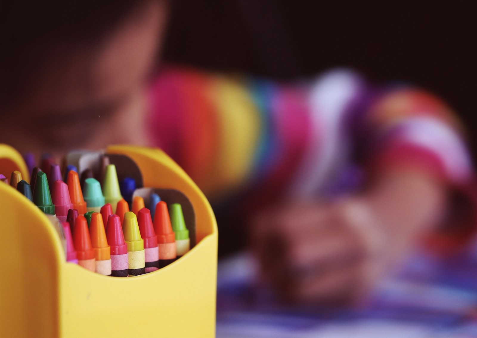 what should a 4 year old know to write?